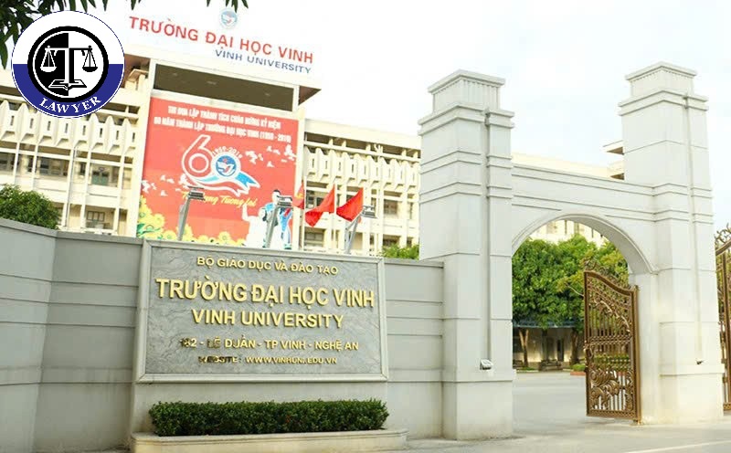 2 cán bộ Trường đại học Vinh bị tố gửi ảnh nhạy cảm 