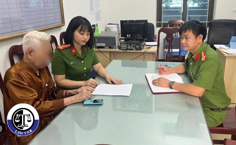 Thương vợ, cụ ông suýt bị công an 