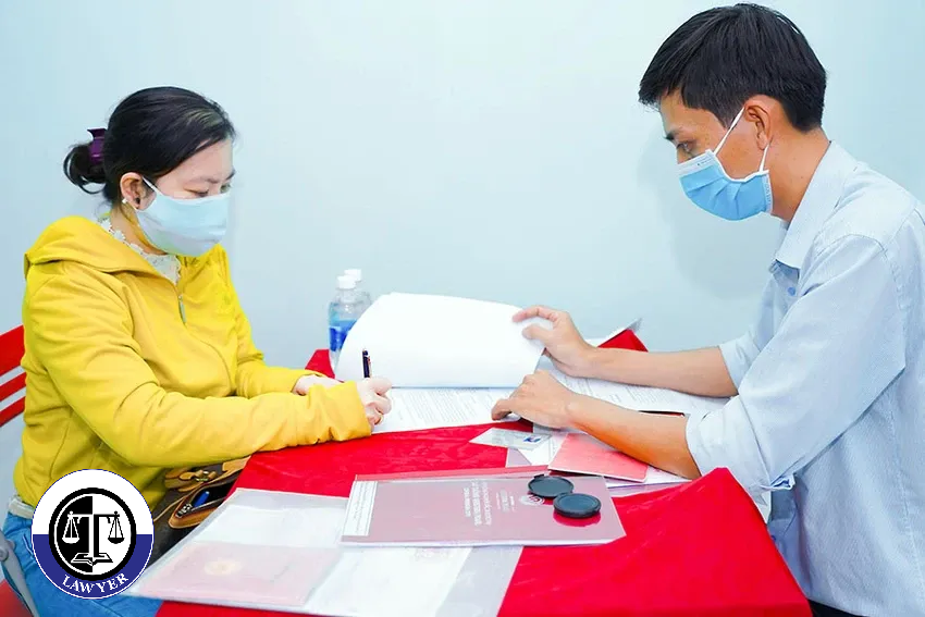 Có nên mua hợp đồng đặt cọc nhà đất tại tiệm photocopy?