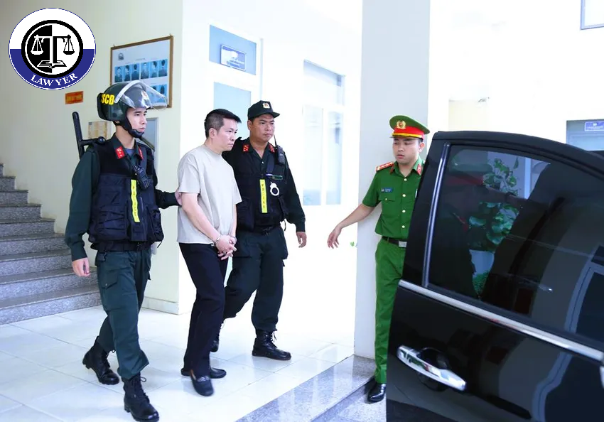 Bắt chồng Đoàn Di Băng trong vụ kem chống nắng giả